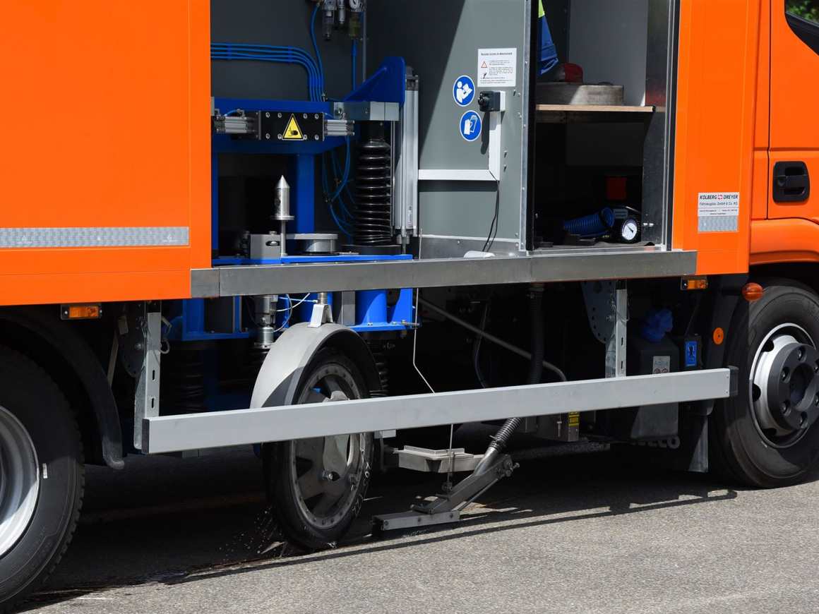 Seitenkraftmesseinrichtung am SKM-Fahrzeug